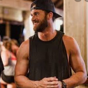 Meet your Posher, Ethan